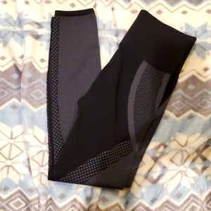 Fabletics Leggings Medium
